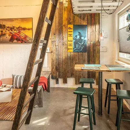 Daire Louse Puschen Manufaktur Kiel