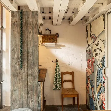 Louse Puschen Manufaktur Kiel